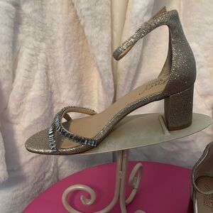 Badgley Mischka Jewel Champagne Embellished Evening Shoes size 6 NWOT ♥️🍷